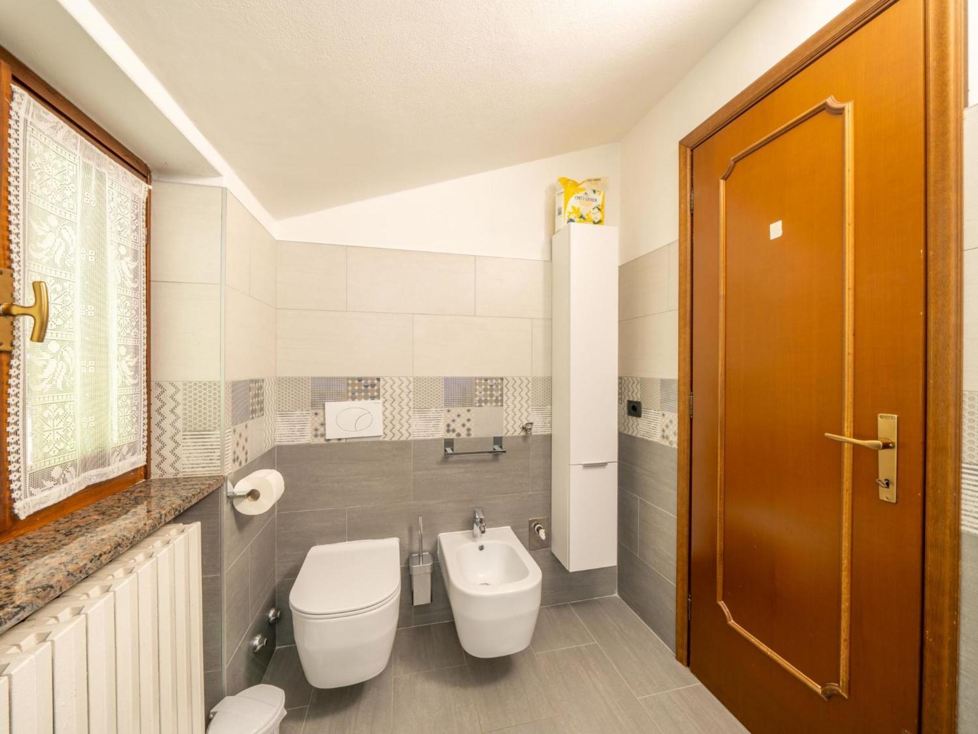 Apartment Tondo-2 By Interhome Castelveccana Εξωτερικό φωτογραφία